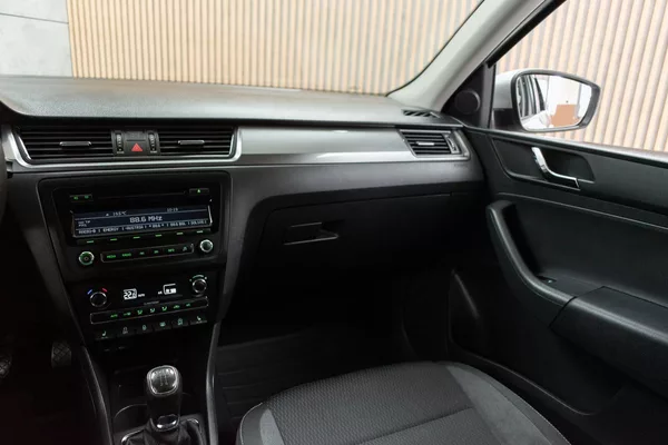 Škoda Rapid 1.2 TSI 63kW*2xKOLA*AUT.KLIMA* - foto 10