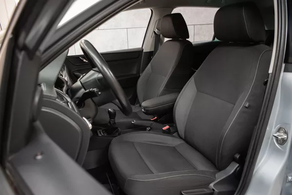 Škoda Rapid 1.2 TSI 63kW*2xKOLA*AUT.KLIMA* - foto 11