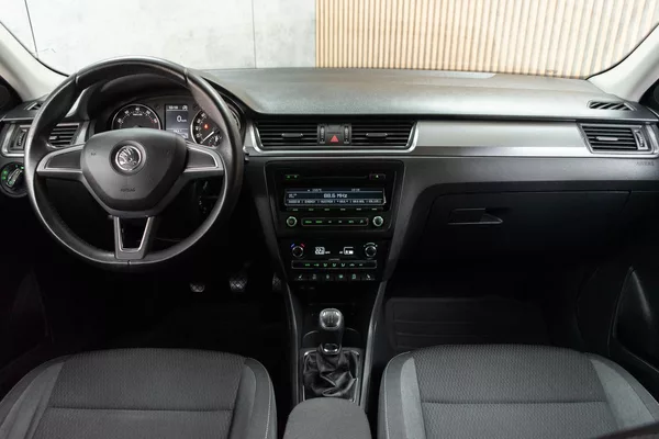 Škoda Rapid 1.2 TSI 63kW*2xKOLA*AUT.KLIMA* - foto 8