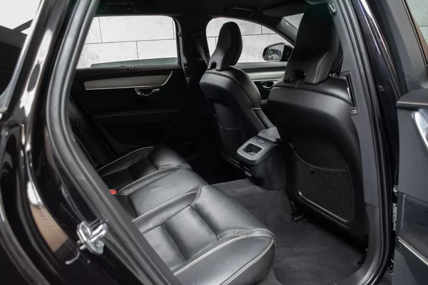 Volvo V90 D5 AWD R-DESIGN*HARMAN/KARDON* - foto 13