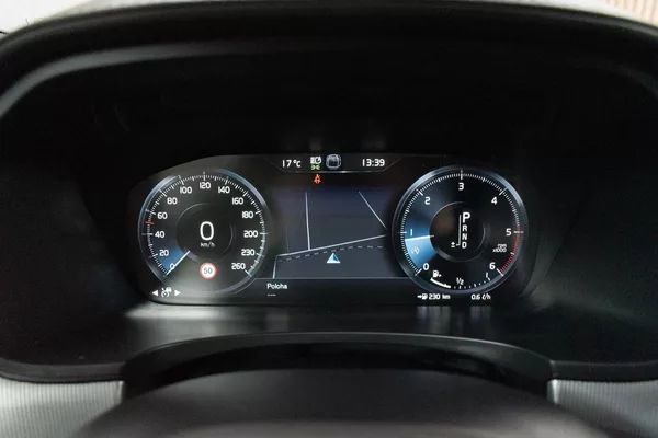 Volvo V90 D5 AWD R-DESIGN*HARMAN/KARDON* - foto 23