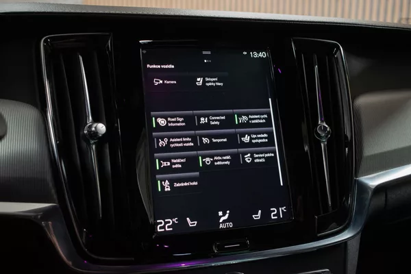 Volvo V90 D5 AWD R-DESIGN*HARMAN/KARDON* - foto 29