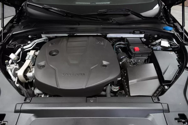 Volvo V90 D5 AWD R-DESIGN*HARMAN/KARDON* - foto 34