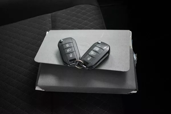 Opel 2.0 CDTi 8.MÍST*TAŽNÉ*KAMERA* - foto 33