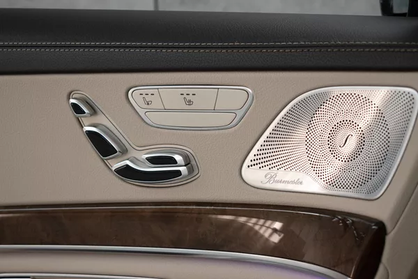 Mercedes-Benz Třídy S 350d 4MATIC*AMG*AIR-BALANCE*ČR - foto 15