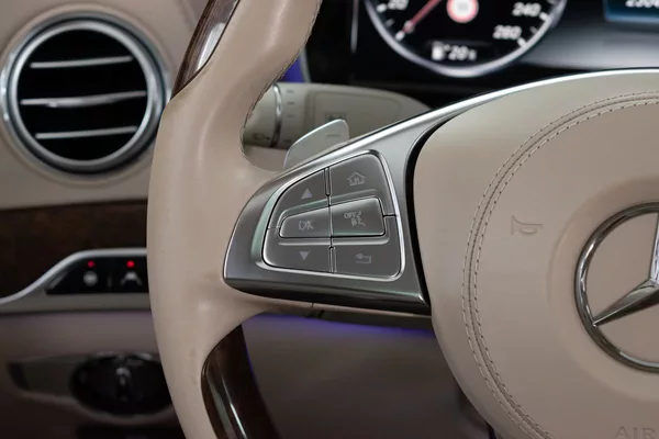 Mercedes-Benz Třídy S 350d 4MATIC*AMG*AIR-BALANCE*ČR - foto 19