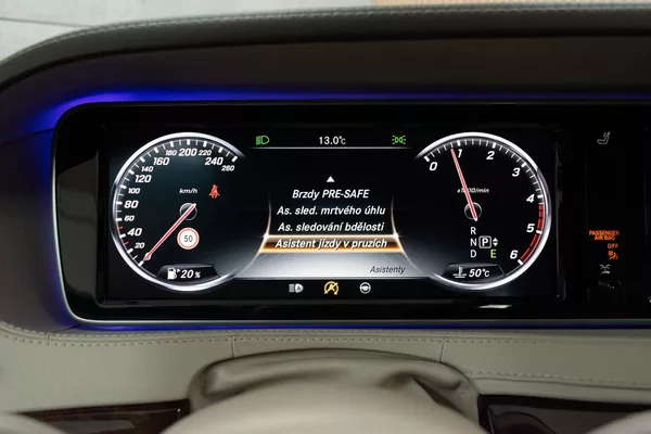 Mercedes-Benz Třídy S 350d 4MATIC*AMG*AIR-BALANCE*ČR - foto 25