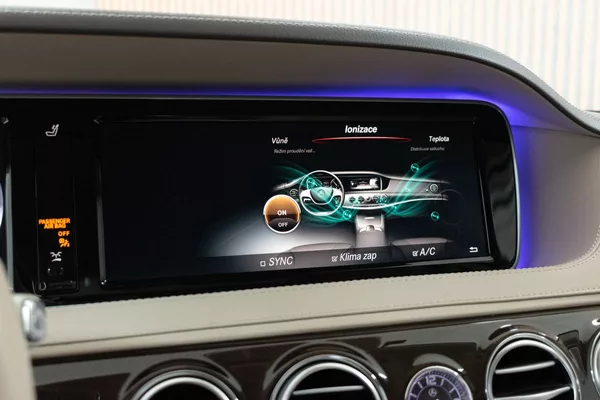 Mercedes-Benz Třídy S 350d 4MATIC*AMG*AIR-BALANCE*ČR - foto 31