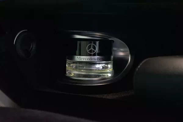 Mercedes-Benz Třídy S 350d 4MATIC*AMG*AIR-BALANCE*ČR - foto 33