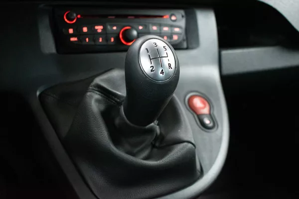 Renault Kangoo 1.6i Authentique*TAŽNÉ*KLIMA* - foto 18