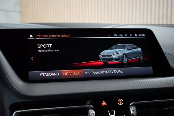 BMW Řada 2 218d ///MSPORT*TAŽNÉ*DPH*ČR 1M - foto 29