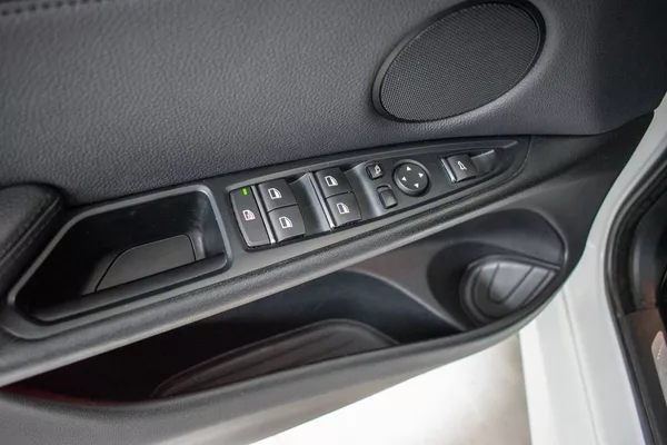 Mercedes-Benz Třídy V V 300d LONG*4MATIC*AMG*TAŽNÉ* - foto 14