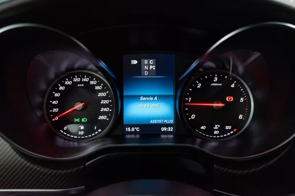 Mercedes-Benz Třídy V V 300d LONG*4MATIC*AMG*TAŽNÉ* - foto 22