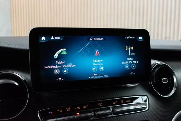 Mercedes-Benz Třídy V V 300d LONG*4MATIC*AMG*TAŽNÉ* - foto 29