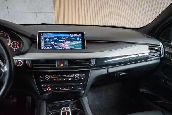 Mercedes-Benz Třídy V V 300d LONG*4MATIC*AMG*TAŽNÉ* - foto 9