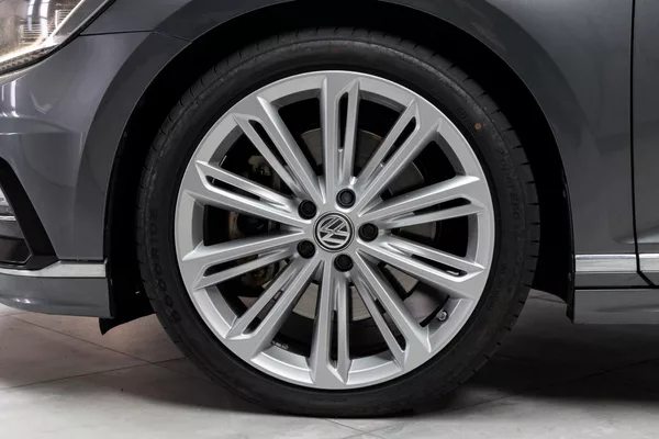 Volkswagen Passat 2.0 Bi-TDI R-LINE*N.TOPENÍ*ACC - foto 34