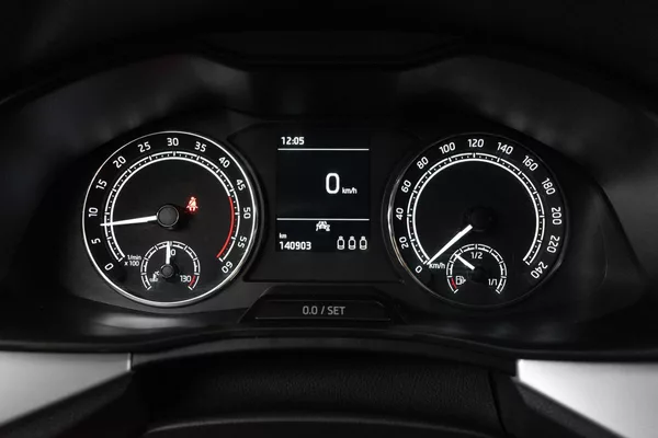 Škoda Scala 1.6 TDI SmartLink+*DPH*ČR 1.M* - foto 19