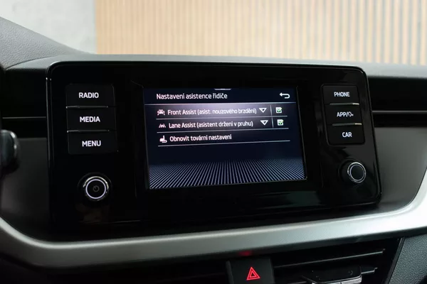 Škoda Scala 1.6 TDI SmartLink+*DPH*ČR 1.M* - foto 26