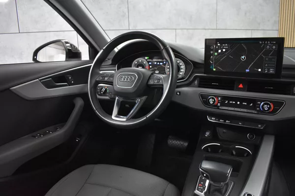 Audi A4 2.0 TDI KAMERA*ACC*VIRTUAL*DPH - foto 8