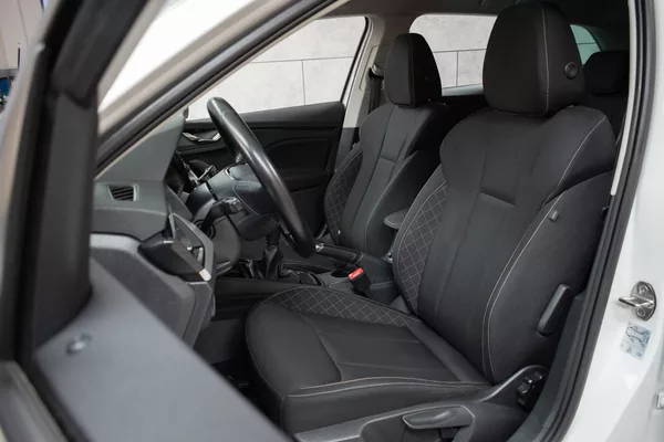Škoda Scala 1.6 TDI DRIVE 125 YEARS*ČR 1.M - foto 10