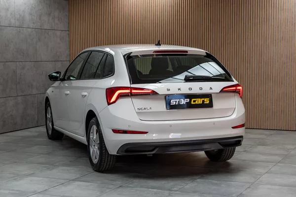 Škoda Scala 1.6 TDI DRIVE 125 YEARS*ČR 1.M - foto 4