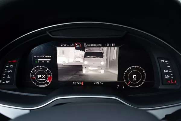 Audi SQ7 4.0 TDI PPF*TAŽNÉ*N.TOPENÍ*ČR* - foto 33
