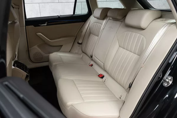 Škoda Superb 2.0 TSI 206kW L&K 4x4*TAŽNÉ*ČR - foto 12