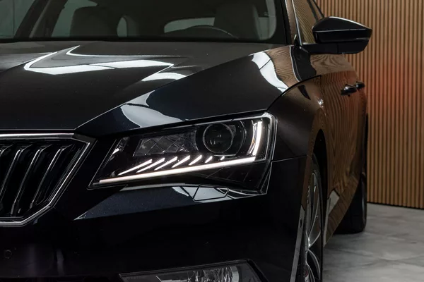 Škoda Superb 2.0 TSI 206kW L&K 4x4*TAŽNÉ*ČR - foto 42