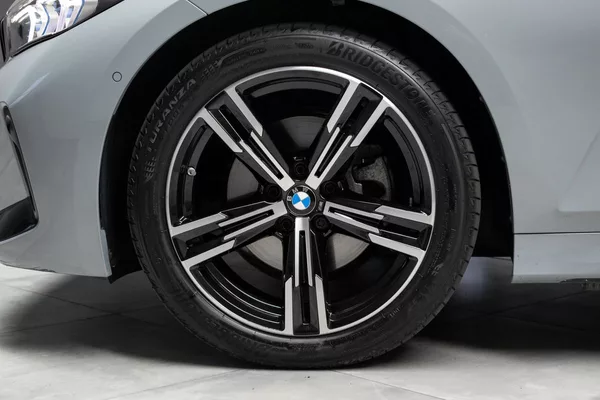 BMW Řada 3 320d xD ///M*TAŽNÉ*ZÁRUKA 2/28 - foto 41
