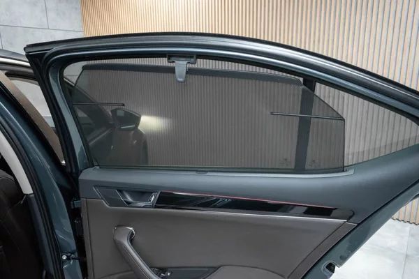 Škoda Superb 2.0 TDI L&K*2xKOLA*DSG*ACC*ČR* - foto 17