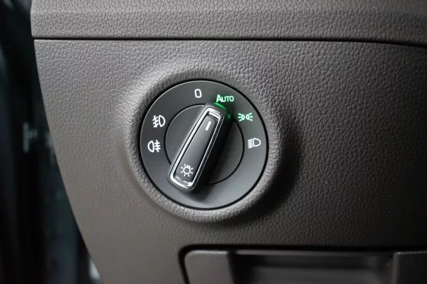 Škoda Superb 2.0 TDI L&K*2xKOLA*DSG*ACC*ČR* - foto 20