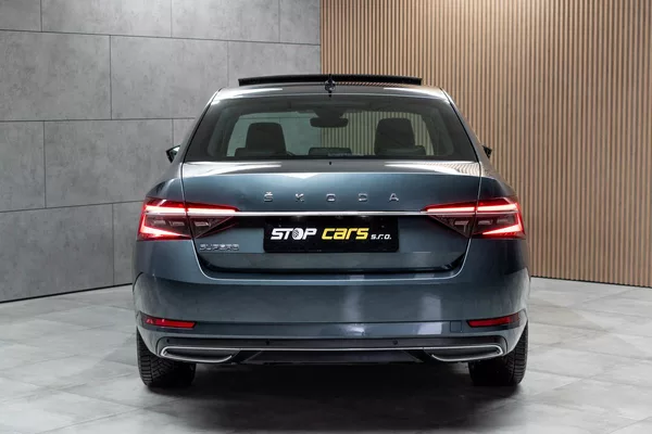 Škoda Superb 2.0 TDI L&K*2xKOLA*DSG*ACC*ČR* - foto 5