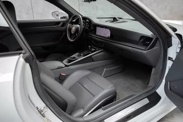 Porsche 911 992 CARRERA 4*BLACK PAKET*DPH* - foto 12