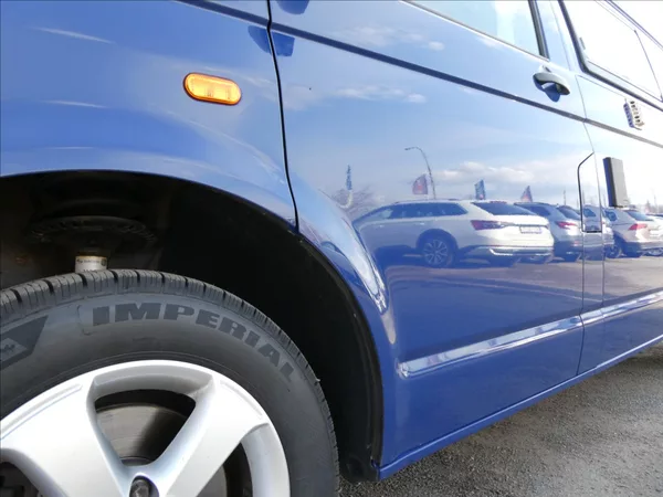 Volkswagen T5 California 2,5 TDi 96kW obytný vůz - foto 14