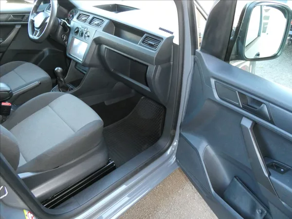 Volkswagen Caddy 2,0 TDi Basis,po rozvodech,TOP - foto 18