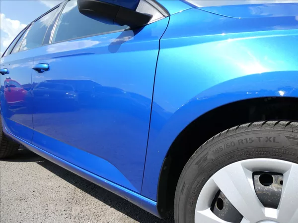 Škoda Fabia 1,0 TSi 70kW STYLE, ČR - foto 14