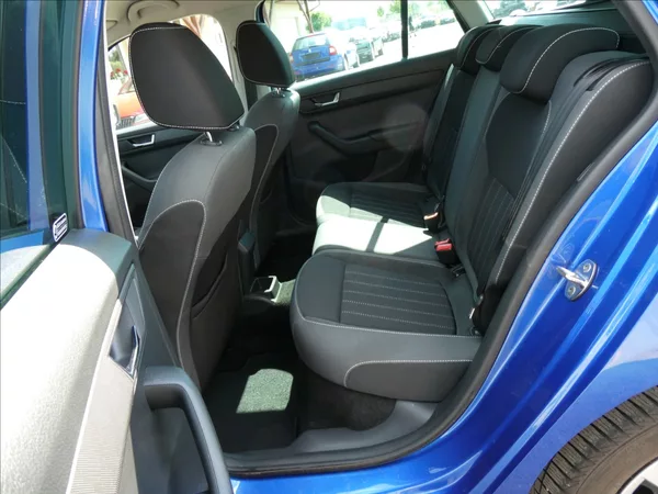 Škoda Fabia 1,0 TSi 70kW STYLE, ČR - foto 23