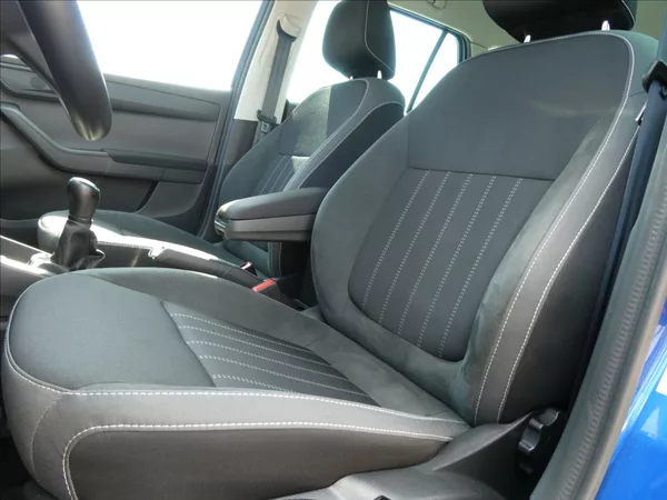Škoda Fabia 1,0 TSi 70kW STYLE, ČR - foto 31