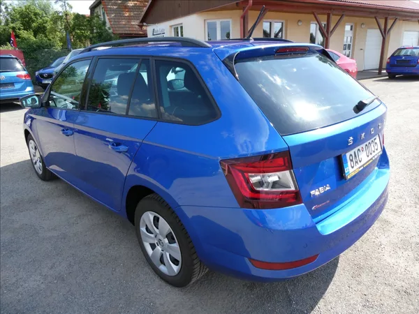 Škoda Fabia 1,0 TSi 70kW STYLE, ČR - foto 7