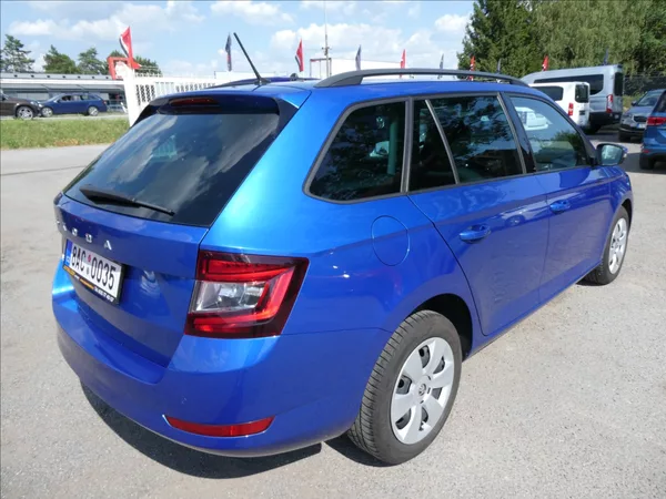 Škoda Fabia 1,0 TSi 70kW STYLE, ČR - foto 9