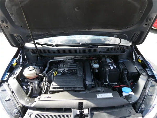 Volkswagen Touran 1,4 TSi 110kW DSG,LED,serviska - foto 43