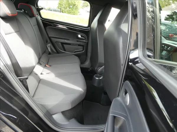 Seat Mii 1,0 MPi 55kW FR line 1.MAJITEL - foto 25