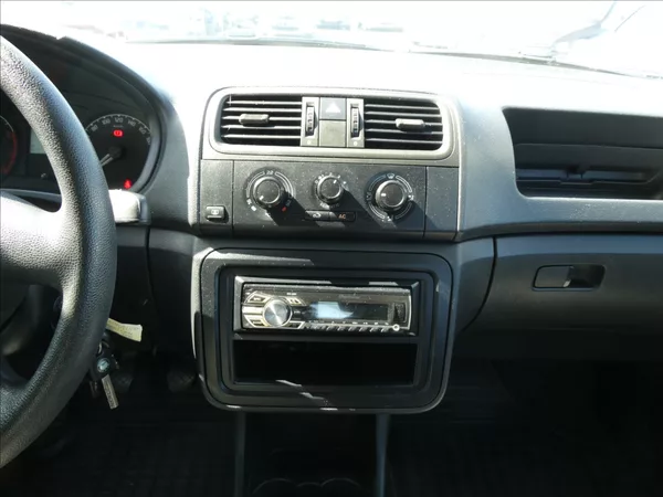 Škoda Fabia 1,2 HTP klimatizace - foto 20