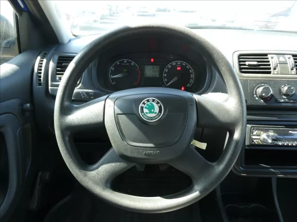 Škoda Fabia 1,2 HTP klimatizace - foto 21