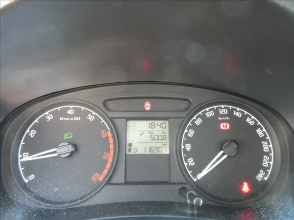 Škoda Fabia 1,2 HTP klimatizace - foto 22