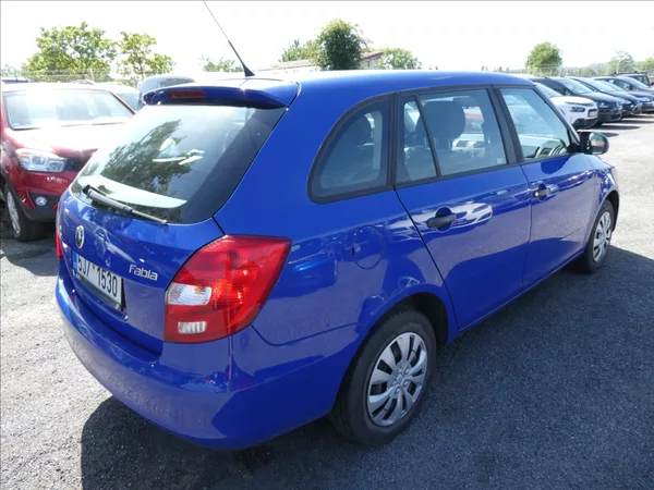 Škoda Fabia 1,2 HTP klimatizace - foto 7