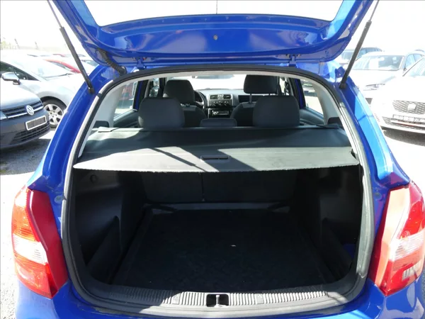 Škoda Fabia 1,2 HTP klimatizace - foto 9