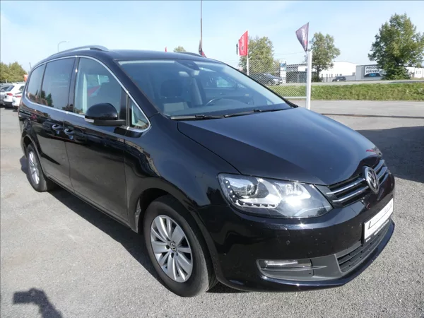 Volkswagen Sharan 2,0 TDi 110kW serviska, závěs