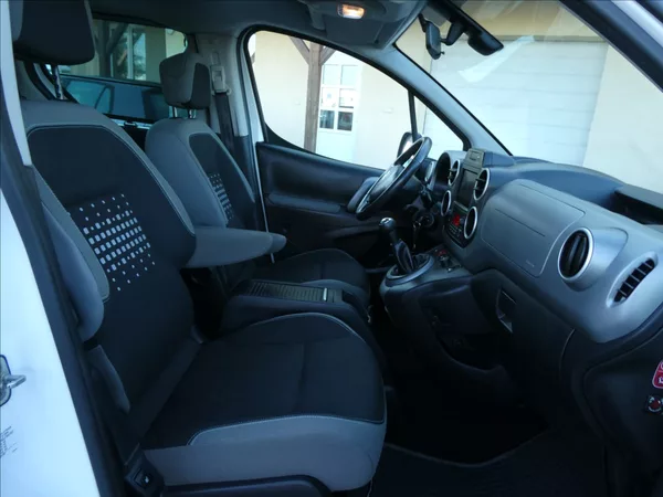 Citroën Berlingo 1,2 PT 81kW Multispace Panoram - foto 23