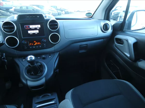 Citroën Berlingo 1,2 PT 81kW Multispace Panoram - foto 30